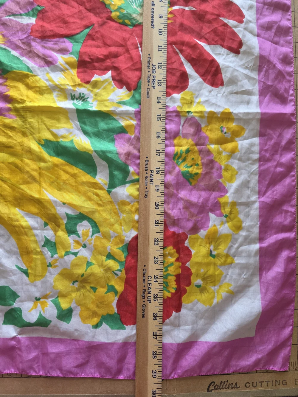 VTG The Vera Companies Floral Square Scarf Pink Red Made in Italy 30x30